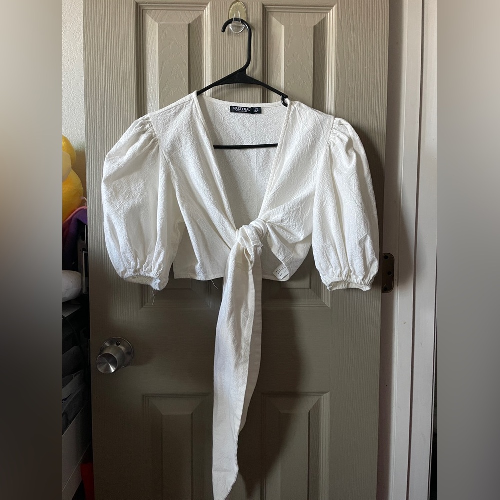 Nasty Gal White Tie-Front Puff Sleeve Blouse